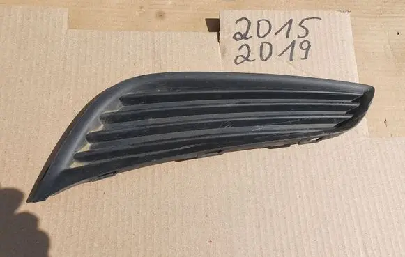 Opel Astra K Front bumper lower grill 1348413RH