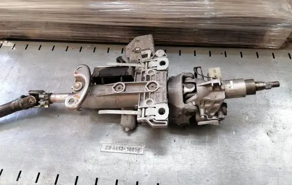 Lexus IS 220D-250-350 Steering wheel axle 8922730020 17481210220