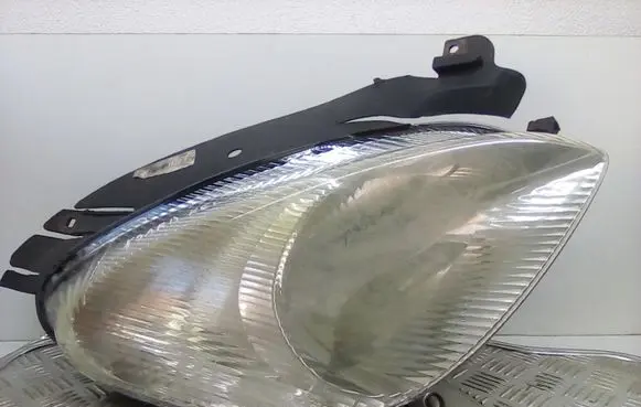 Citroen Xsara Picasso Headlight/headlamp 89300199