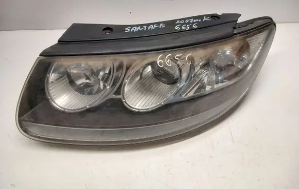 Hyundai Santa Fe Headlight/headlamp 921012BXXX