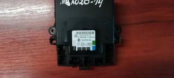 Mercedes-Benz A W169 Door control unit/module A1698207126