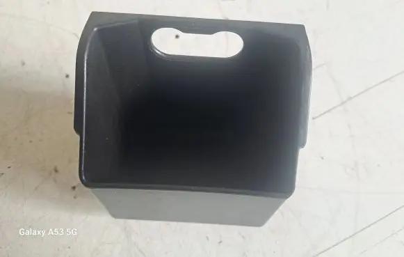 Mercedes-Benz E W210 Glove box 2106830475