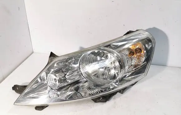 Citroen Jumpy Headlight/headlamp 1401368180 89902605