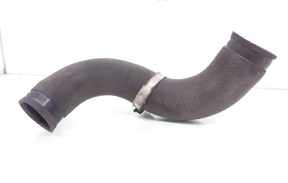 Nissan NV200 Intercooler hose/pipe