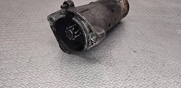 Audi A6 S6 C6 4F Starter motor 1005831442