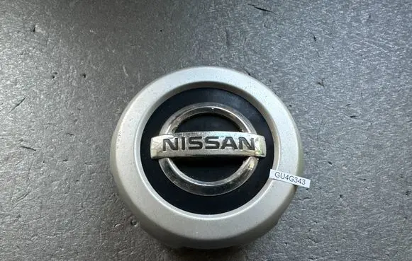 Nissan Patrol Y61 Original wheel cap 40342VC310