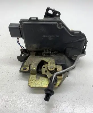Audi A6 S6 C5 4B Front door lock 4B1837015B