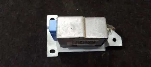 Mazda 626 Airbag deployment crash/impact sensor 3323249 ge4t57kd0b