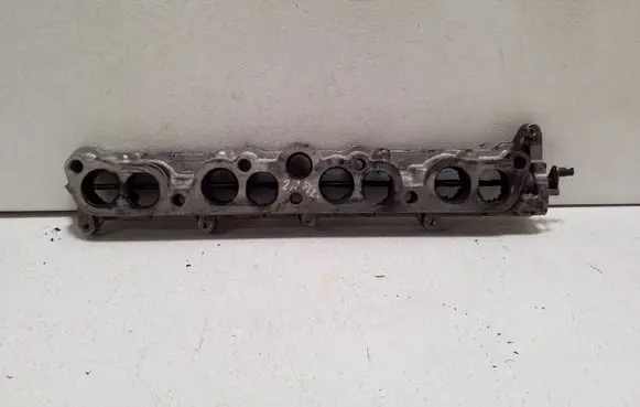 Opel Vectra C Intake manifold 55351529
