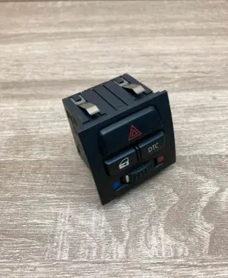 BMW 3 E90 E91 Hazard light switch 9132421 549549533