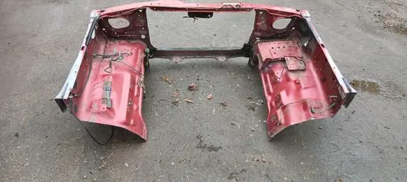 Nissan Navara D22 Front bodywork piece