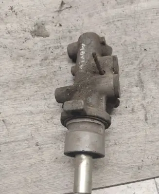 Opel Movano A Master brake cylinder 310001