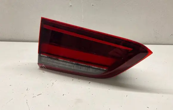BMW X1 F48 F49 Tailgate rear/tail lights 03761010 F03761000F H7747771708
