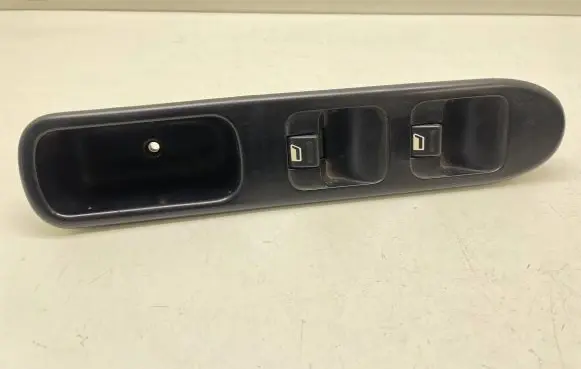 Peugeot 307 Electric window control switch PA6615FV