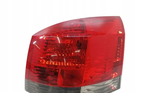 Opel Signum Rear/tail lights 13191350