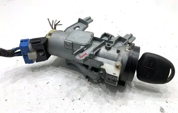 Mitsubishi Grandis Ignition lock 