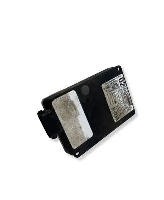 Mercedes-Benz C AMG W205 Distronic sensor radar A0009058104 6208428 A0009056700