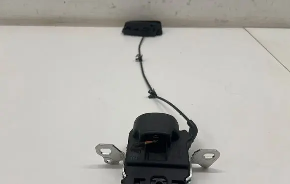 Mercedes-Benz C W205 Seat back rest lock catch A2059205000