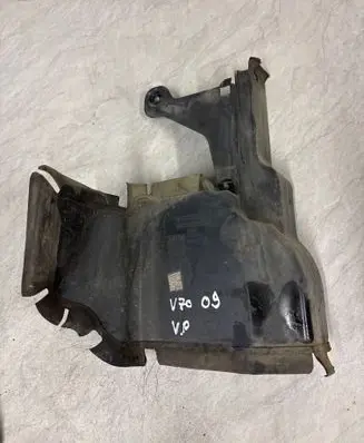 Volvo V70 Intercooler air guide/duct channel 30678190