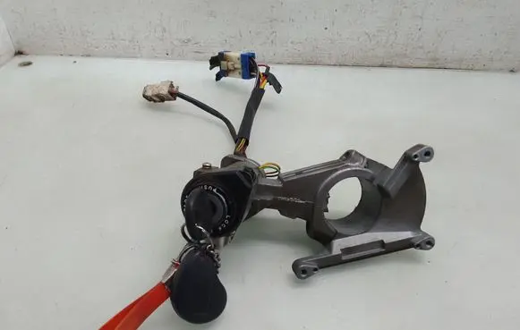 Hyundai H-1, Starex, Satellite Ignition lock