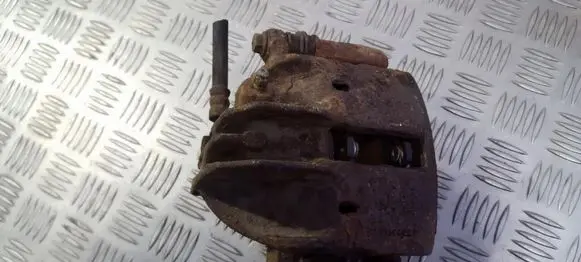Mitsubishi Space Star Front brake caliper