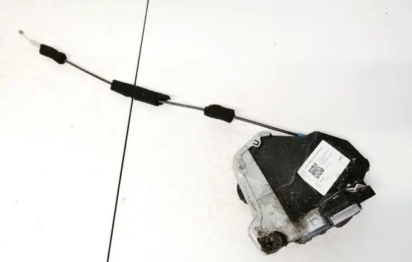 Lexus IS 220D-250-350 Front door lock