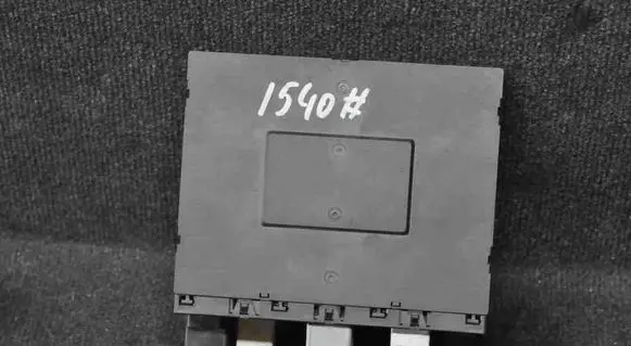 Volkswagen PASSAT B6 Central body control module F005V00529 3C0937049H