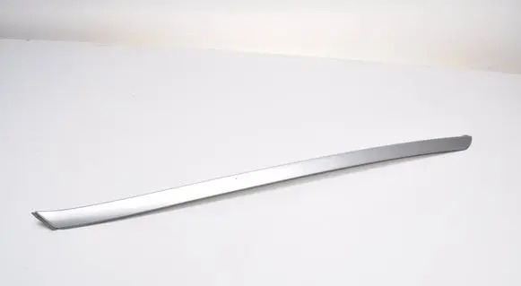 Volvo XC60 Windshield trim 