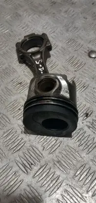Volkswagen Touran I Piston with connecting rod W105