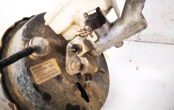 Toyota Corolla Verso AR10 Master brake cylinder 25113479