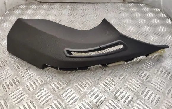 BMW 7 F01 F02 F03 F04 (C) pillar trim 9126751