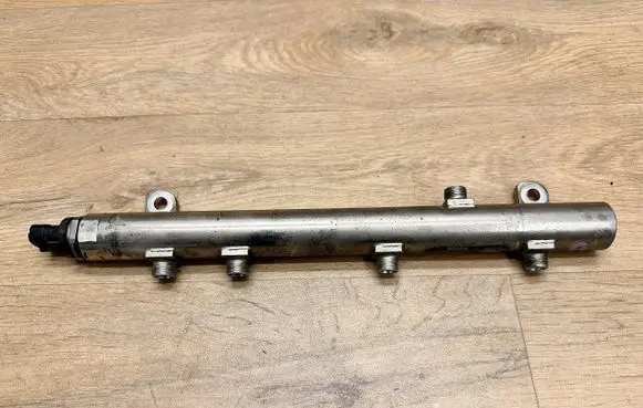 Iveco Daily 6th gen Fuel main line pipe 5801386699 0445224065