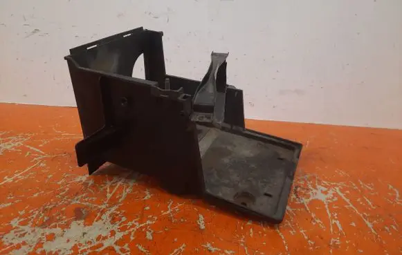 Ford Focus C-MAX Battery box tray 