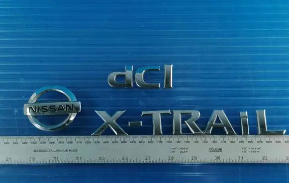 Nissan X-Trail T30 Other badges/marks 8H700