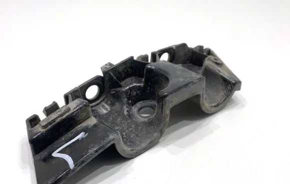 Renault Arkana Front bumper mounting bracket 622231240R
