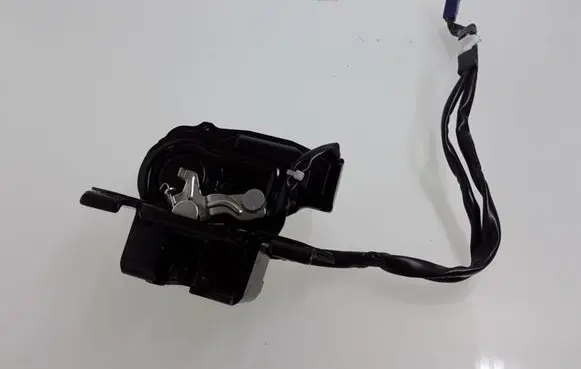 Lexus CT 200H Tailgate/trunk/boot lock/catch/latch