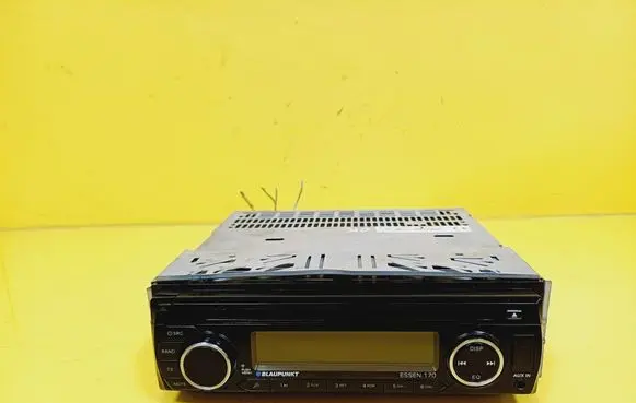 Audi A3 S3 8L Radio/CD/DVD/GPS head unit ESSEN170