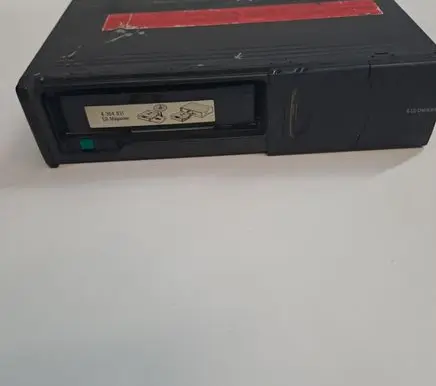 CD/DVD changer