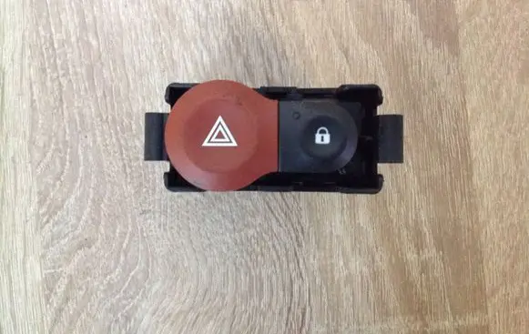 Renault Grand Modus Hazard light switch 8200214896 8200483813