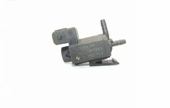 BMW 3 E46 Vacuum valve 72234100