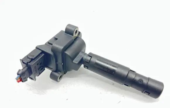 Mercedes-Benz C W204 High voltage ignition coil A0001502580