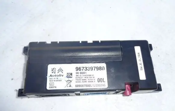 Peugeot RCZ Bluetooth control unit module 9673397980
