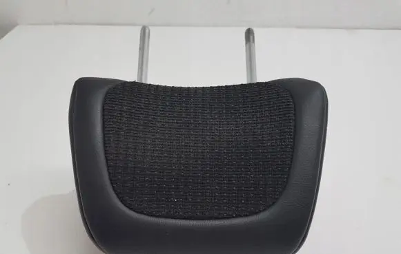Citroen C5 Front seat headrest 