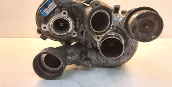 Mercedes-Benz E W212 Turbo A6510902880