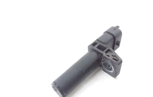 Mercedes-Benz CLA C117 X117 W117 Crankshaft position sensor A2769050700