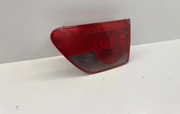 Seat Altea Tailgate rear/tail lights 5P8945094E 5P8945108C P7CVX13404C