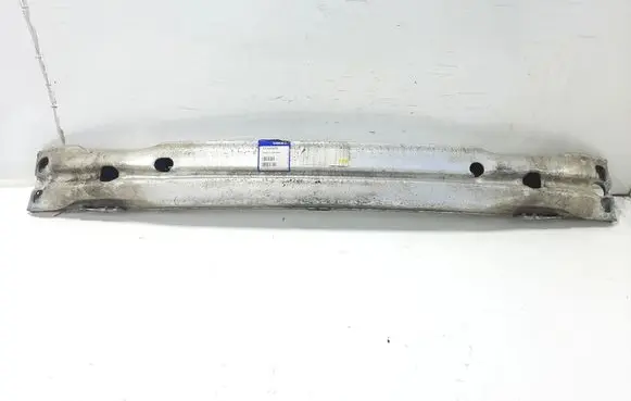 Volvo V40 Front bumper cross member 31301976