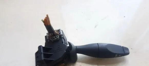 Ford Focus Wiper control stalk