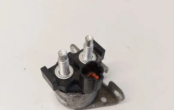 Renault Kadjar Ignition-blocking relay 25116BB50A 2534001820