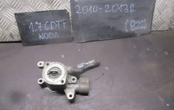 Opel Meriva B Thermostat housing 